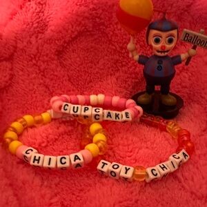 Chica Toy Bracelet Set with Pink and Yellow Beads